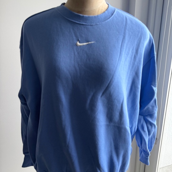 Nike Oversized Sweater Size Medium - Picture 6 of 6